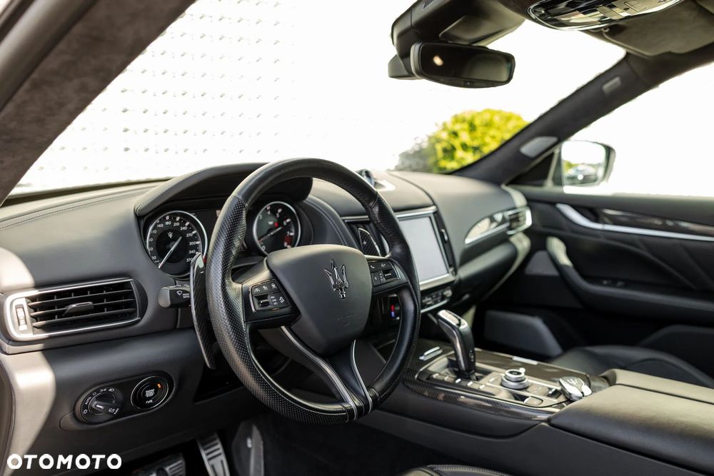 Maserati Levante Trofeo Q4 - 6