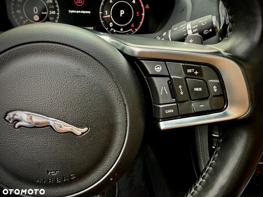 Jaguar F-Pace 2.0 i4D AWD Portfolio - 13