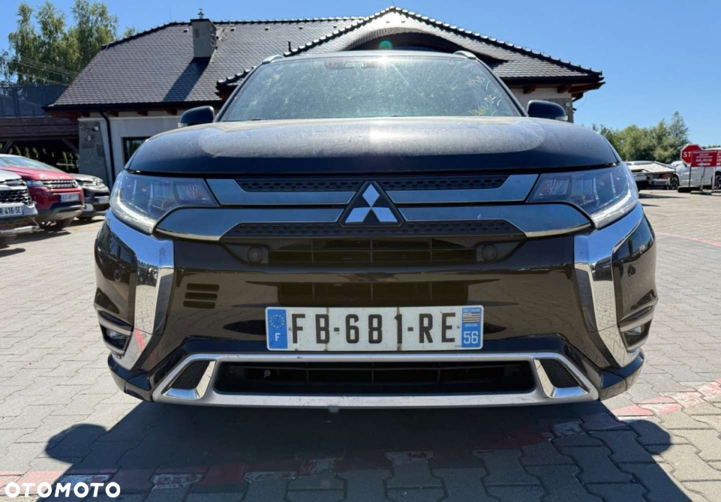 Mitsubishi Outlander - 18