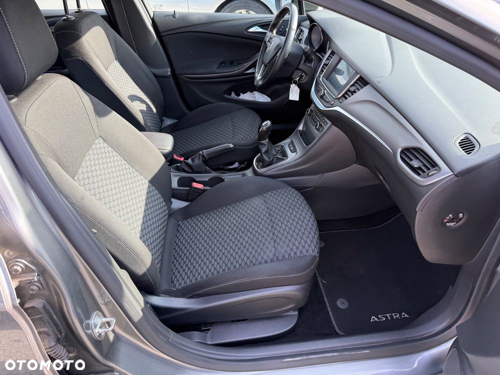 Opel Astra 1.4 Turbo Edition - 31