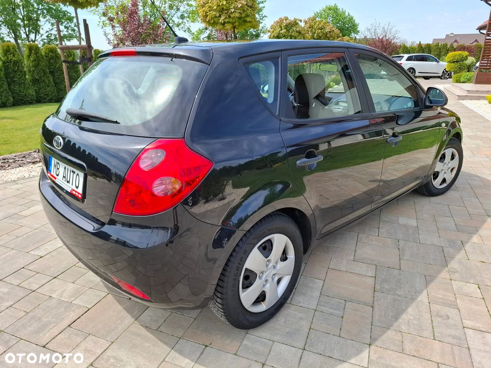 Kia Ceed 1.4 CVVT LX - 19