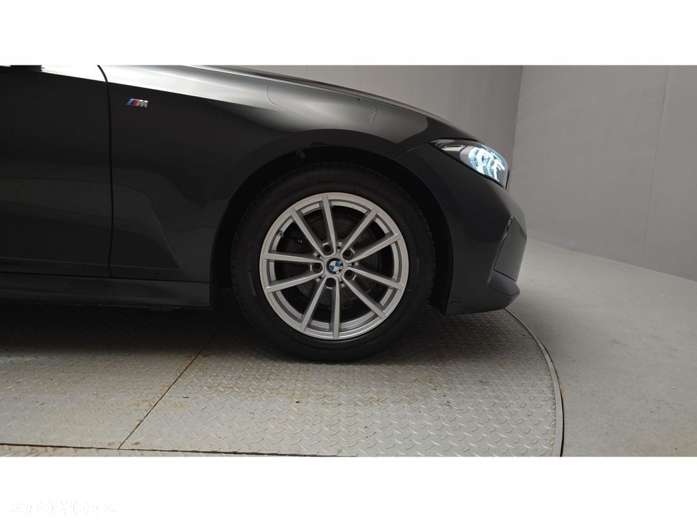 BMW Seria 3 320d xDrive mHEV M Sport - 25