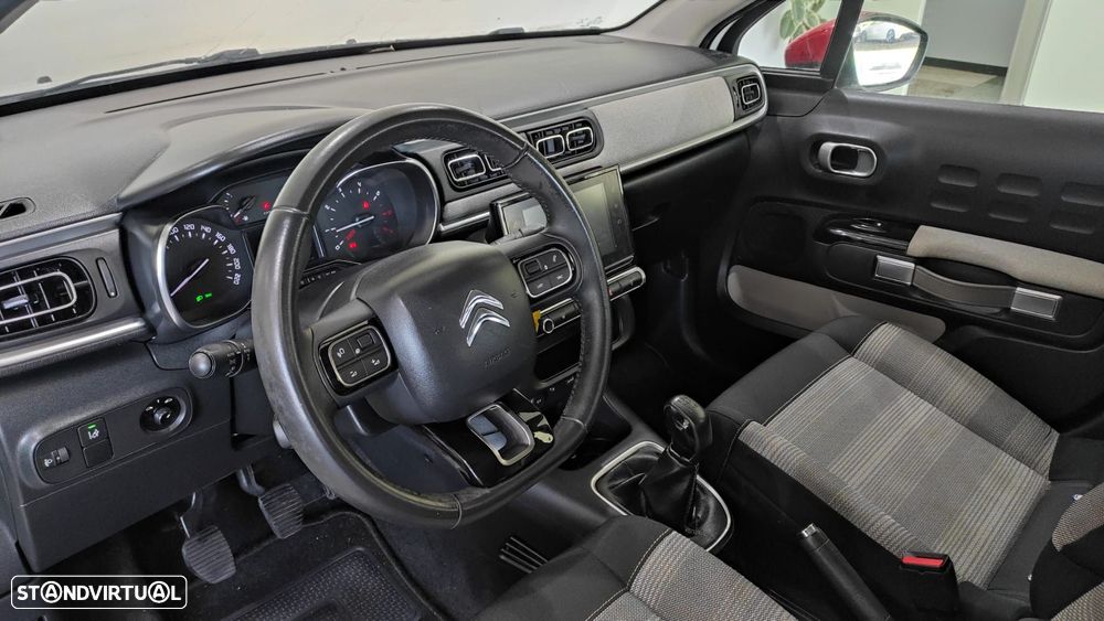 Citroën C3 1.2 PureTech Shine - 5