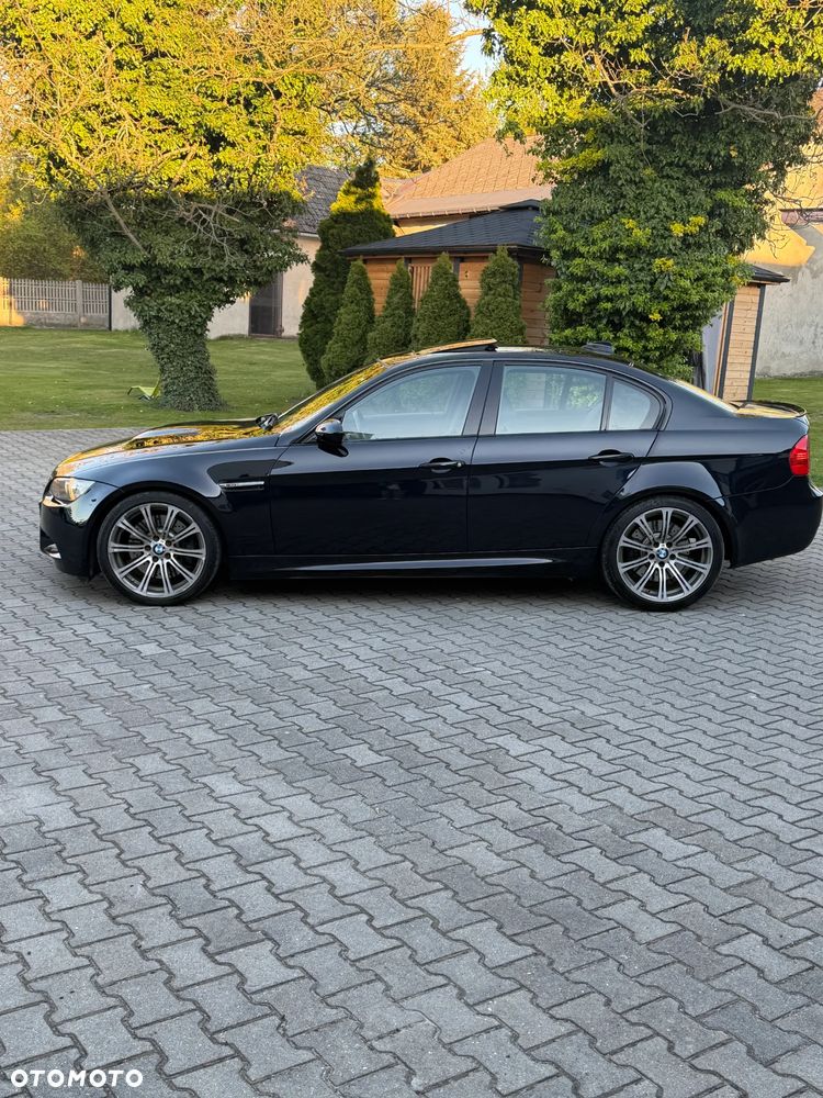 BMW M3 Standard - 8