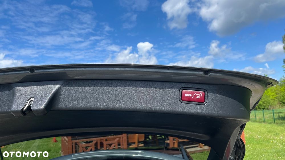 Mercedes-Benz Klasa C 200 d 9G-TRONIC Edition AMG Line - 15