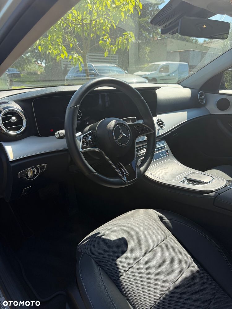 Mercedes-Benz Klasa E 220 d Avantgarde - 7