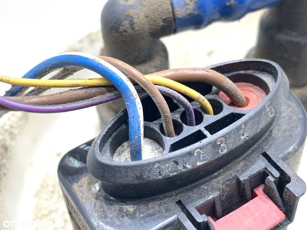 POMPA PALIWA  SEAT IBIZA IV (6J5, 6P1) 2008 - 2017 1.4 63 kW [85 KM] benzyna 2008 - 2015 6R0919051 - 4