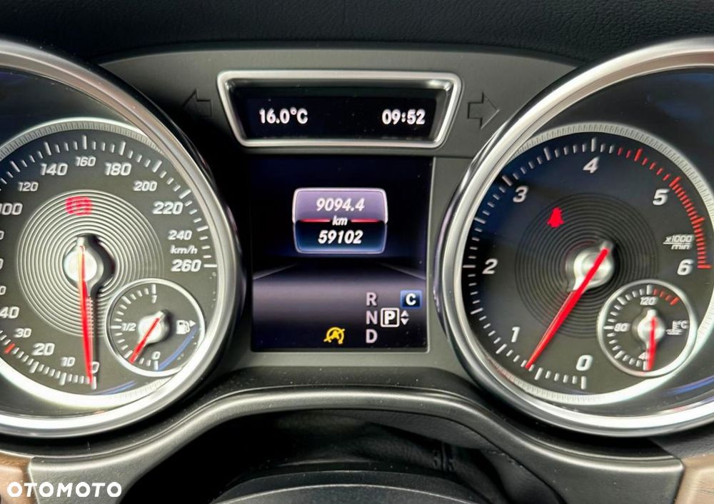 Mercedes-Benz GLE - 21