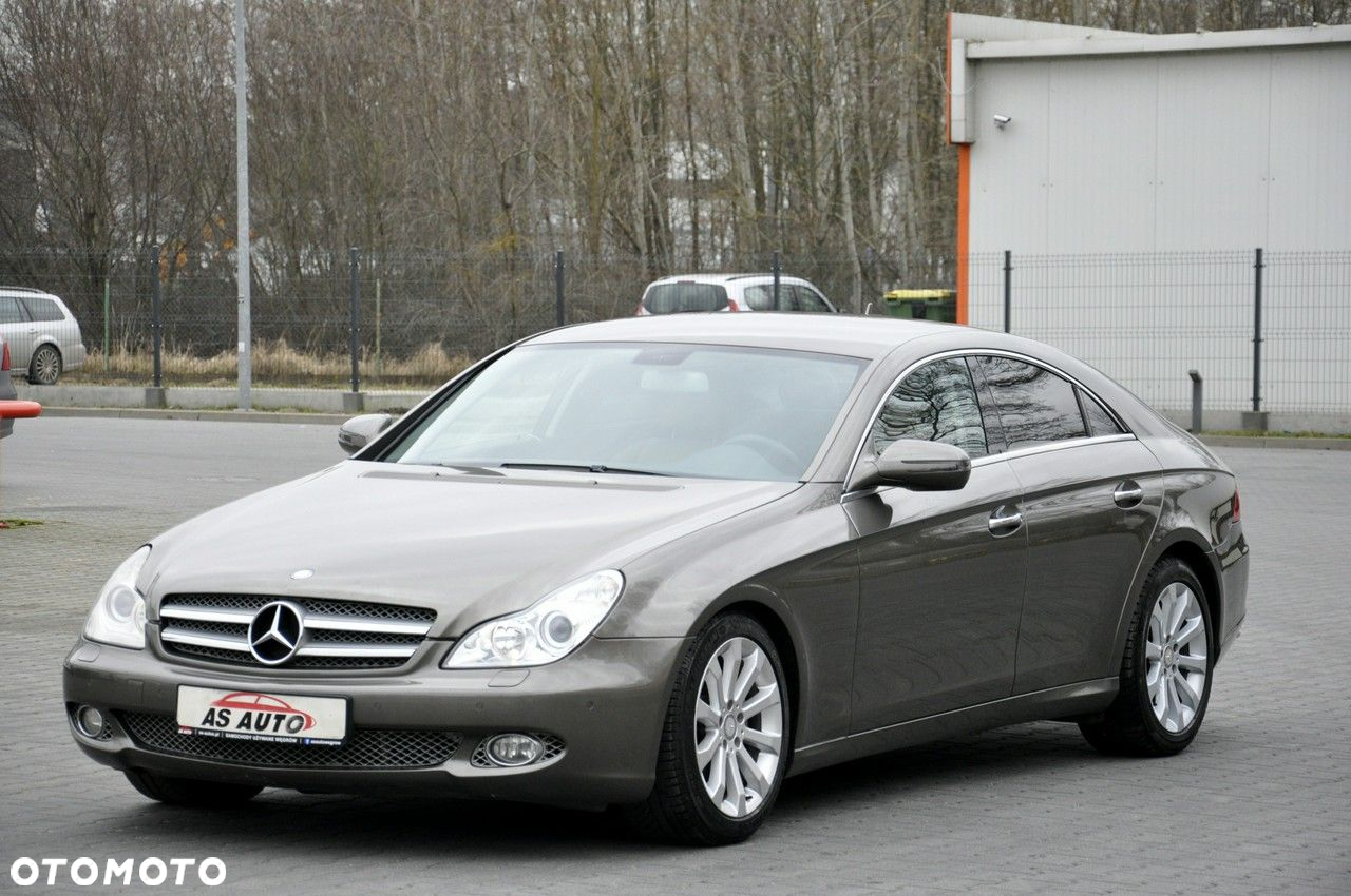 Mercedes-Benz CLS - 19