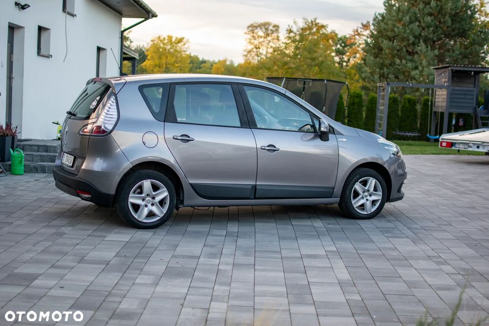 Renault Scenic - 26