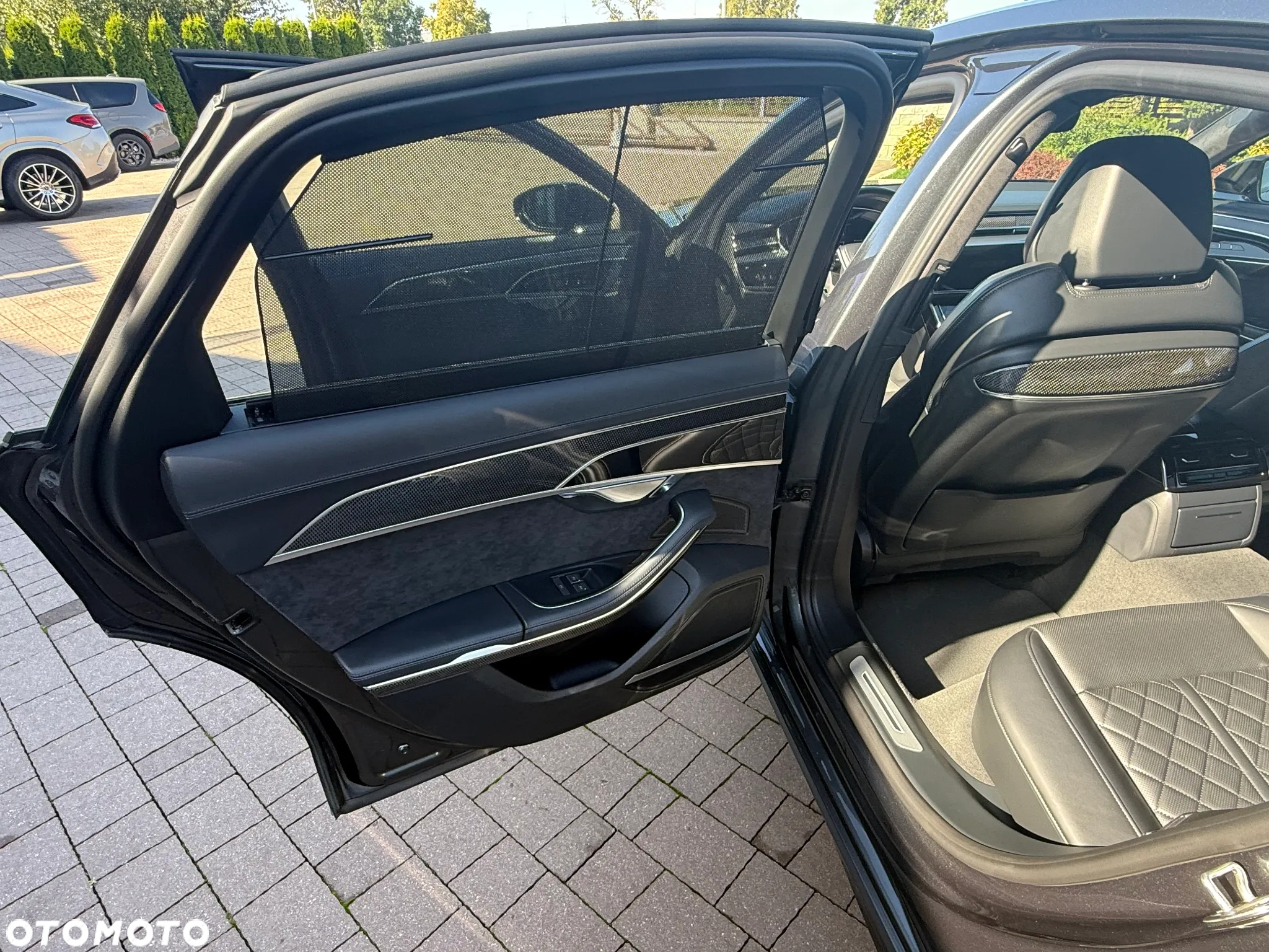 Audi A8 - 17