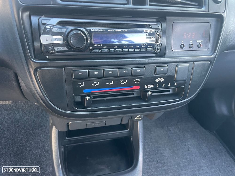 Honda Civic 1.4i S - 14