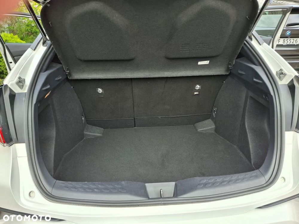 Toyota C-HR Lounge - 3