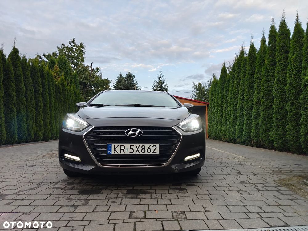 Hyundai i40 1.7 CRDi Comfort - 2