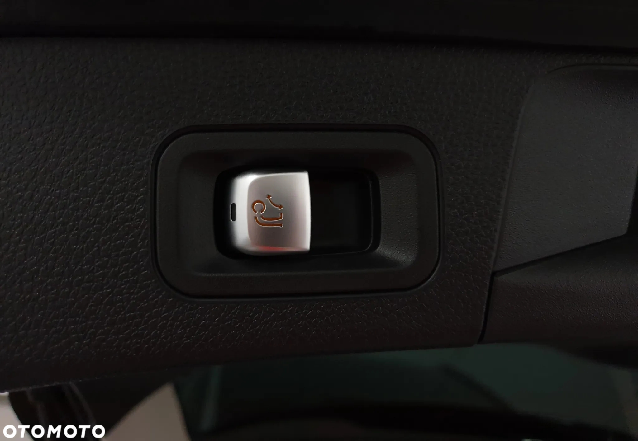 Mercedes-Benz Klasa C 220 d T 9G-TRONIC Avantgarde - 32