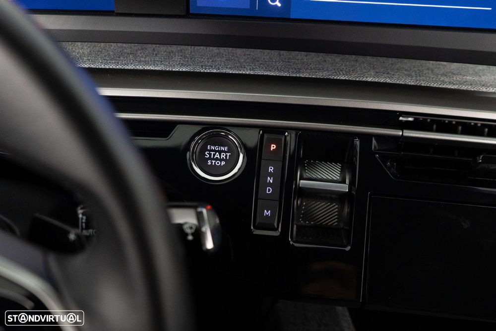 Peugeot 5008 1.2 Hybrid Allure e-DCS6 - 23