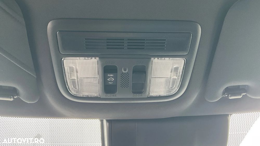 Honda Civic 1.5 VTEC Turbo CVT Sport Plus - 38