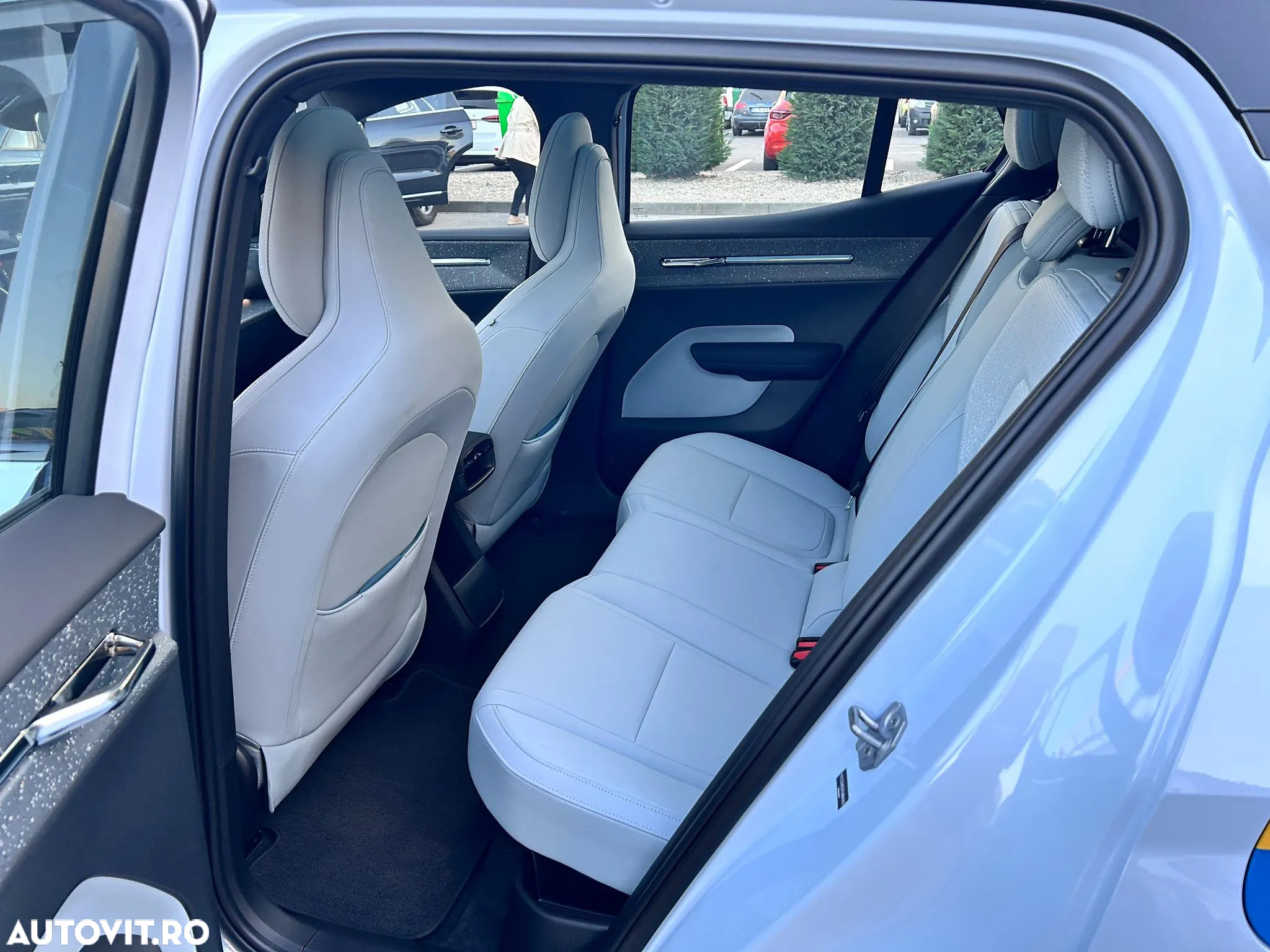 Volvo EX30 Twin Motor Performance Ultra - 11