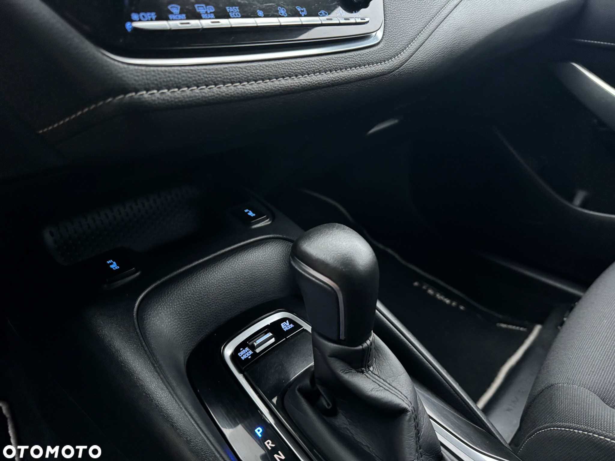 Toyota Corolla - 14