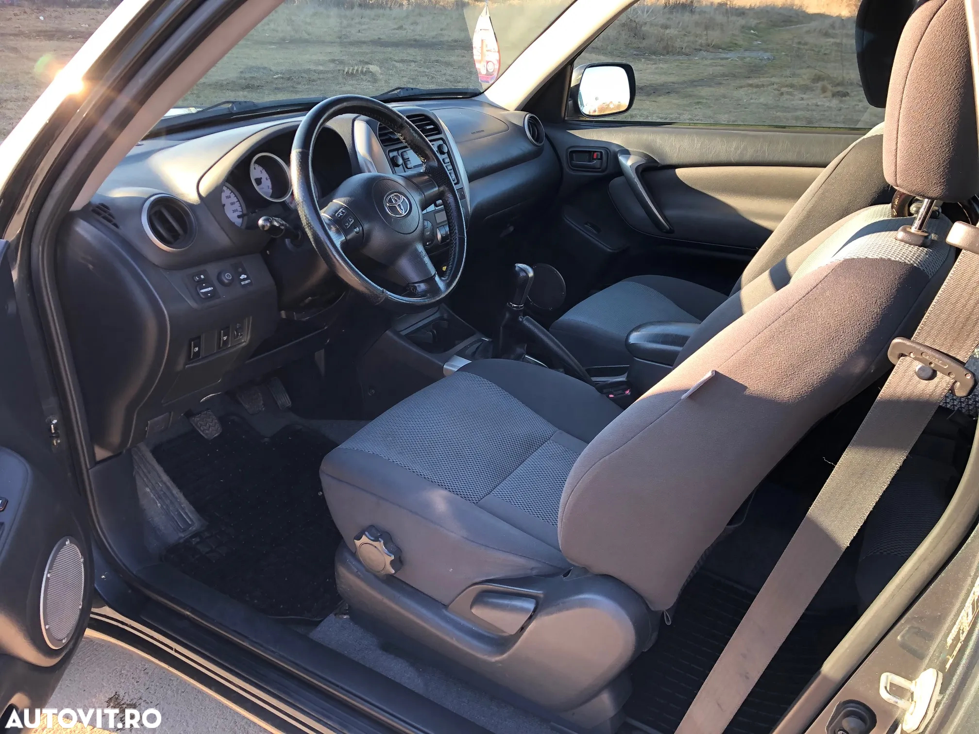 Toyota RAV4 2.0 D-4D Executive - 17