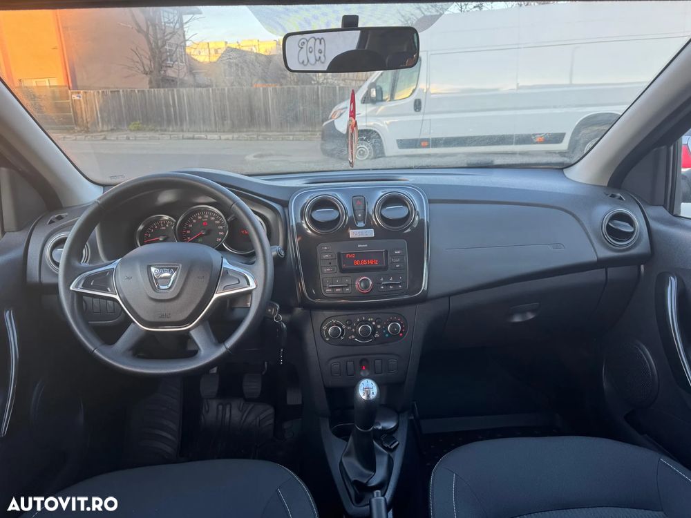 Dacia Sandero - 28