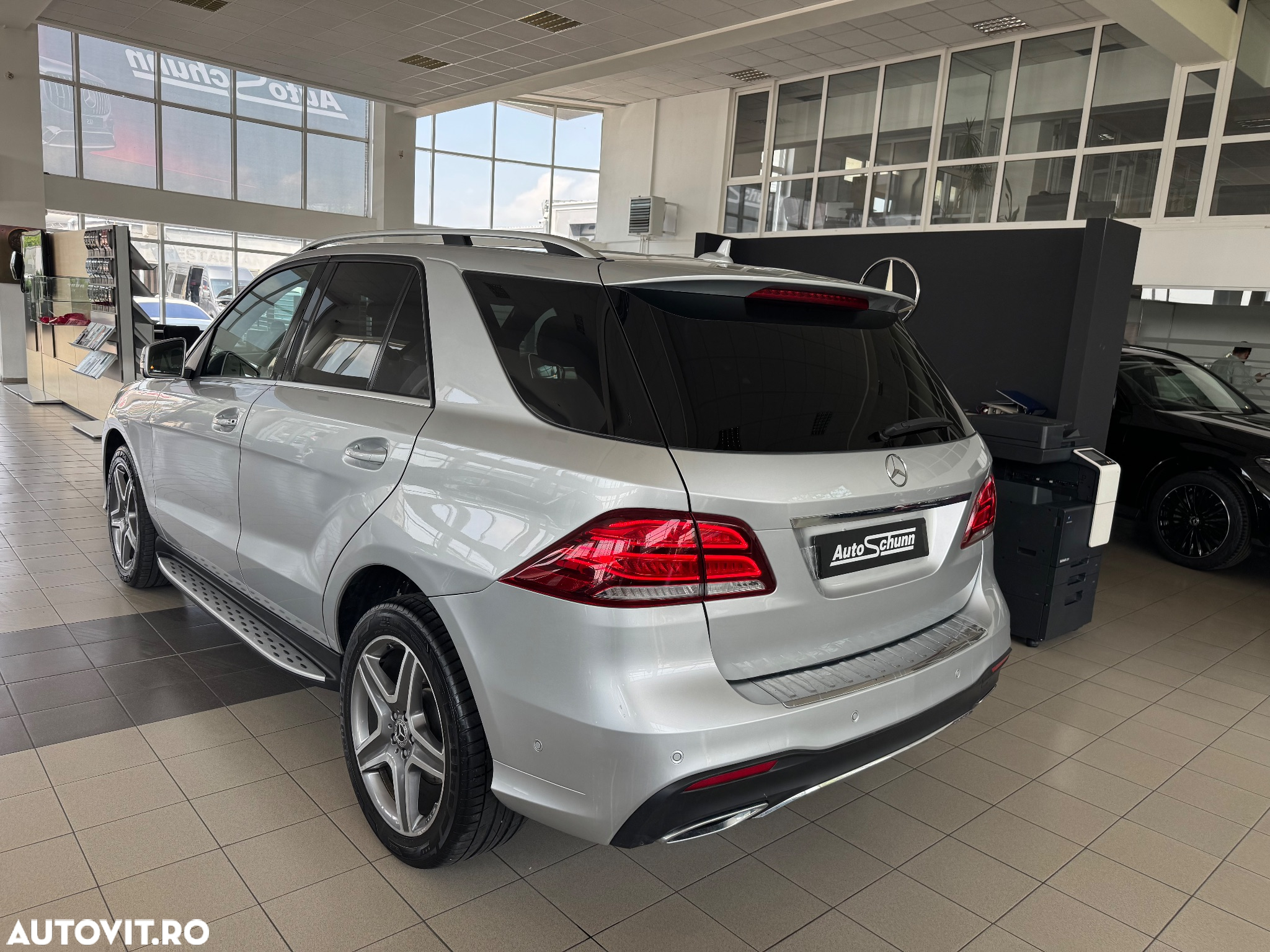 Mercedes-Benz GLE 350 d 4MATIC - 11