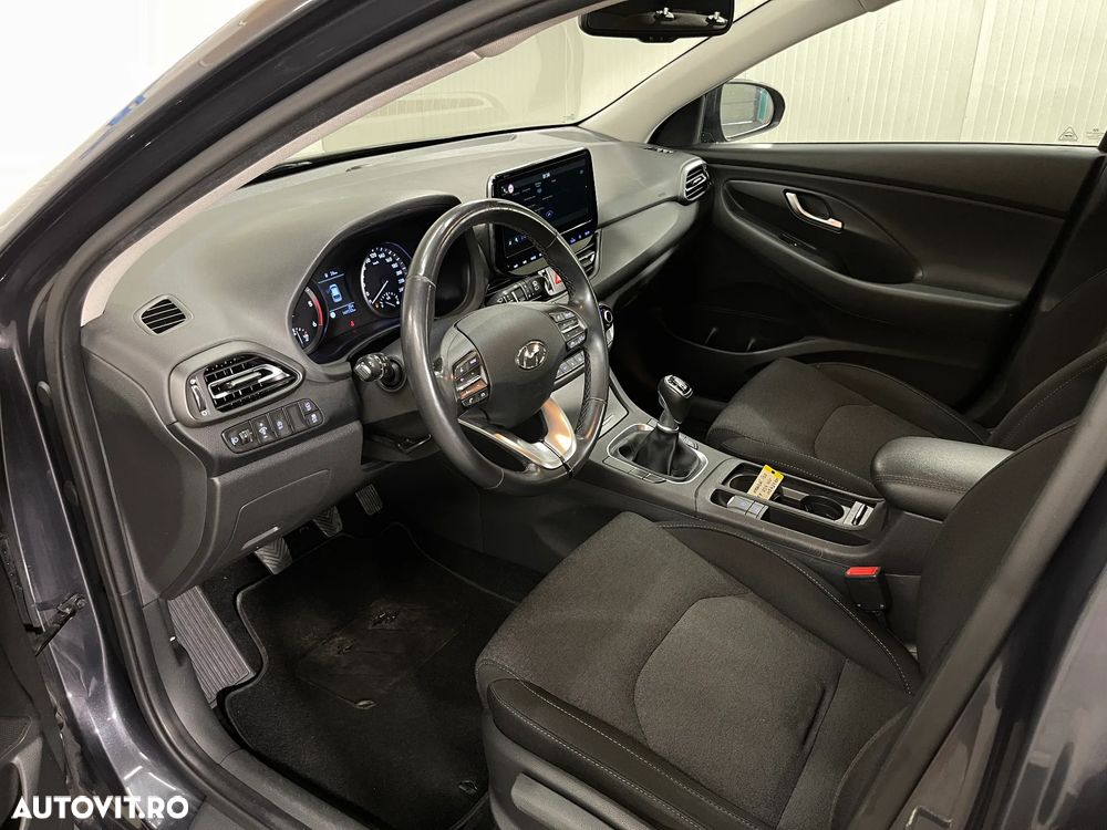 Hyundai i30 1.6 CRDI Select - 6