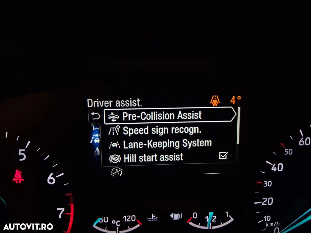 Ford Focus 1.0 EcoBoost Trend Edition - 19