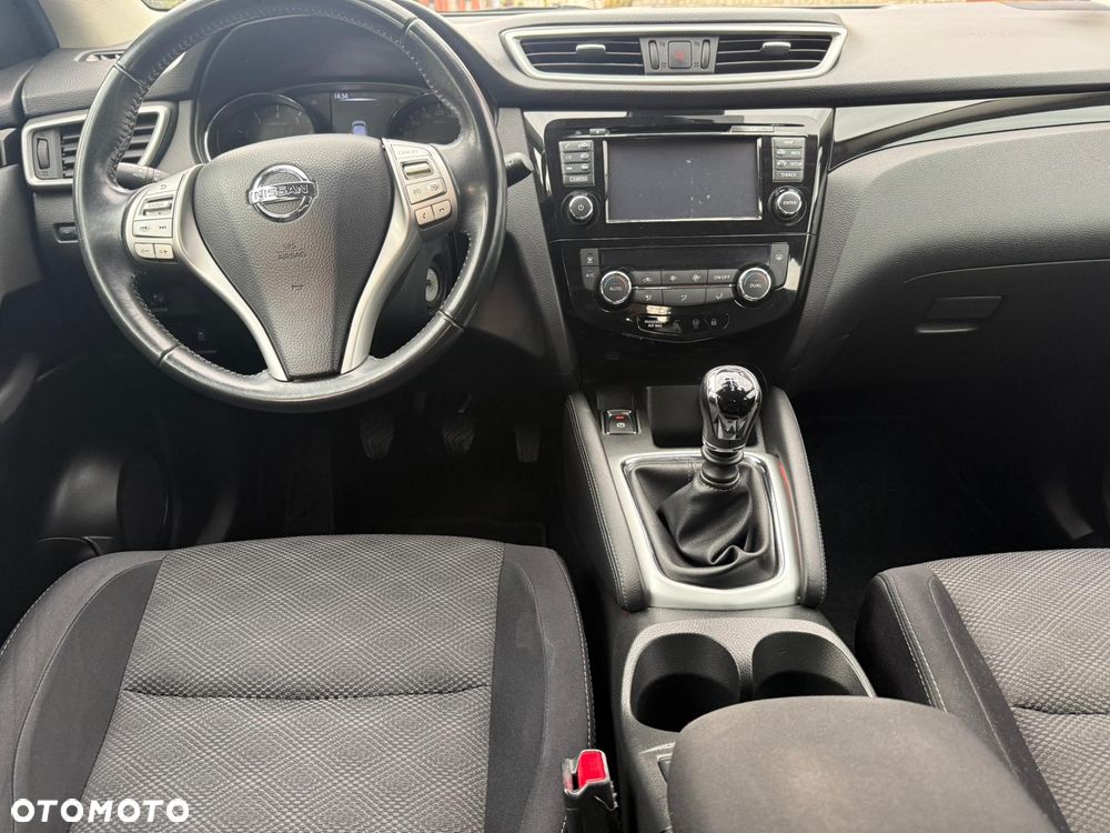 Nissan Qashqai 1.2 DIG-T N-Connecta EU6 - 11