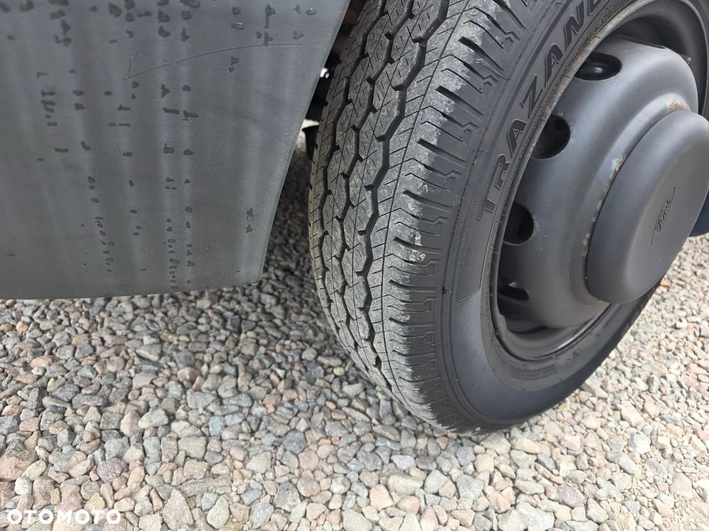 Ford Transit - 9