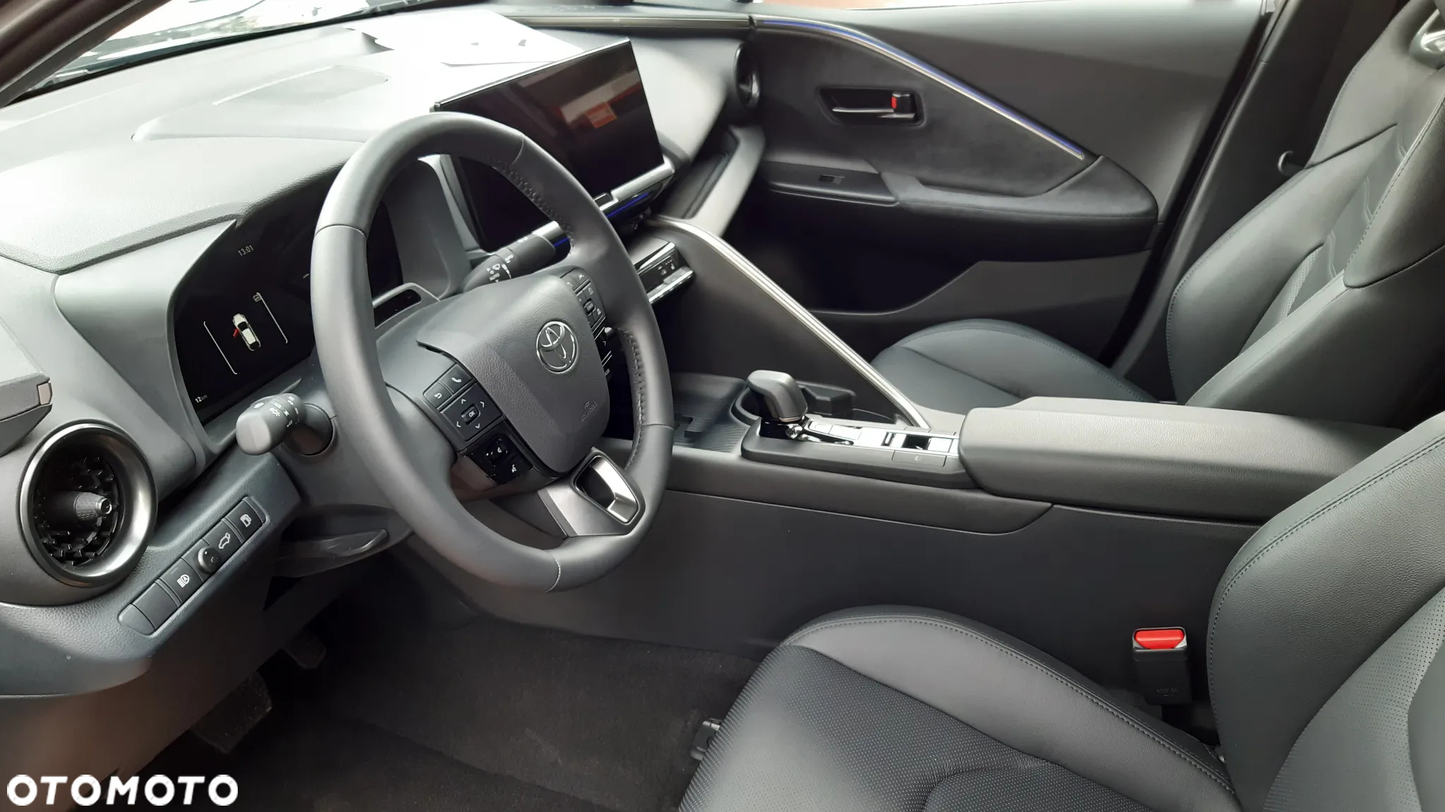 Toyota C-HR 2.0 Hybrid Executive - 6