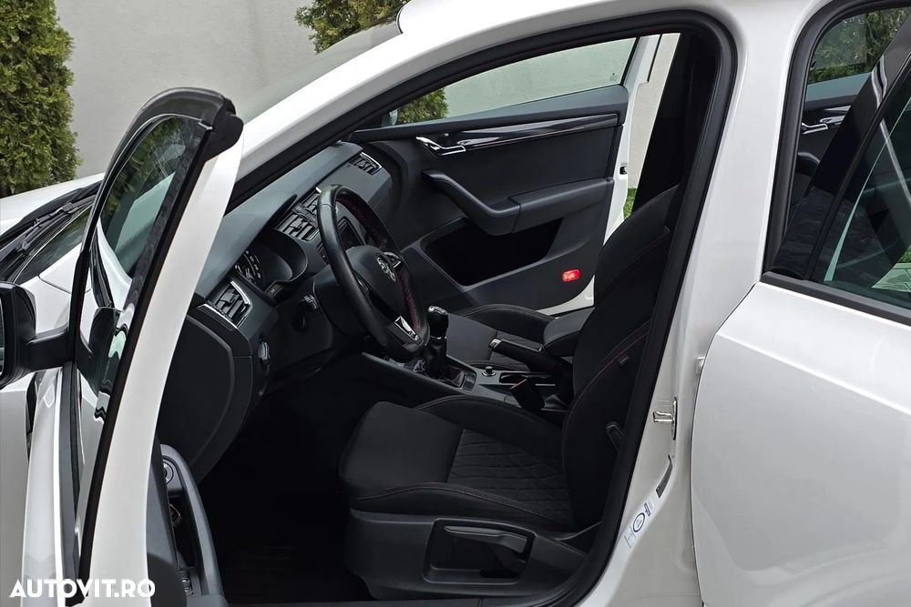 Skoda Octavia - 10