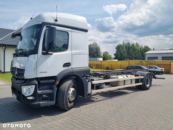 Mercedes-Benz Actros 1836