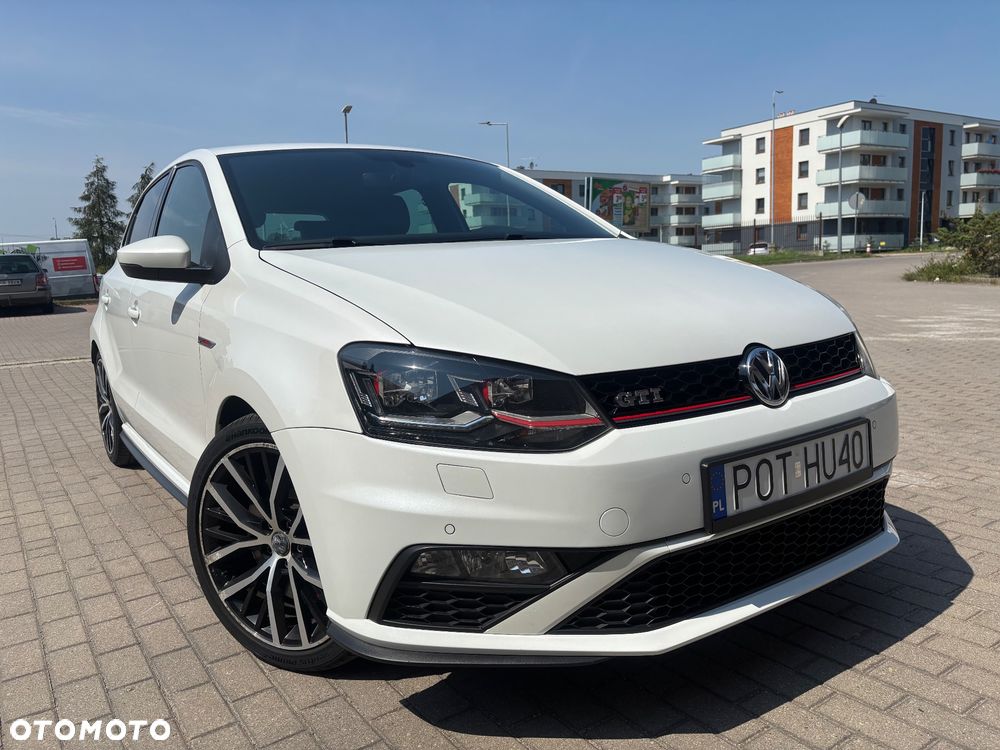 Volkswagen Polo 1.8 TSI BMT GTI - 1