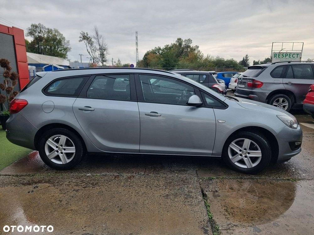 Opel Astra - 4