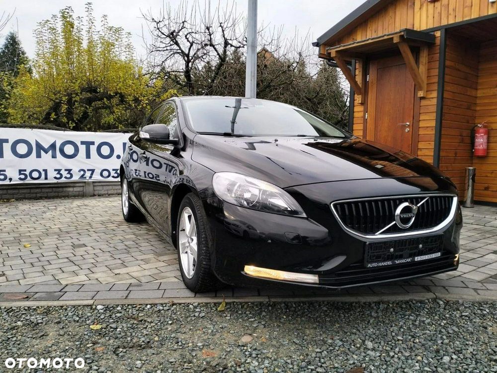 Volvo V40 D2 Momentum - 4