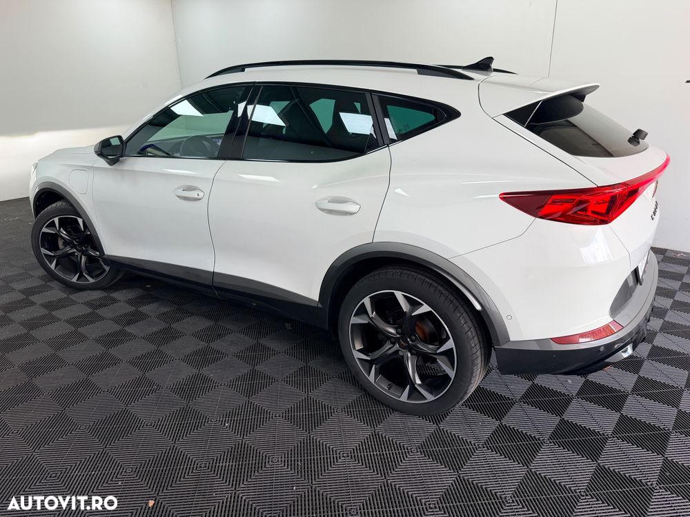 Cupra Formentor 1.4 e-HYBRID DSG - 33