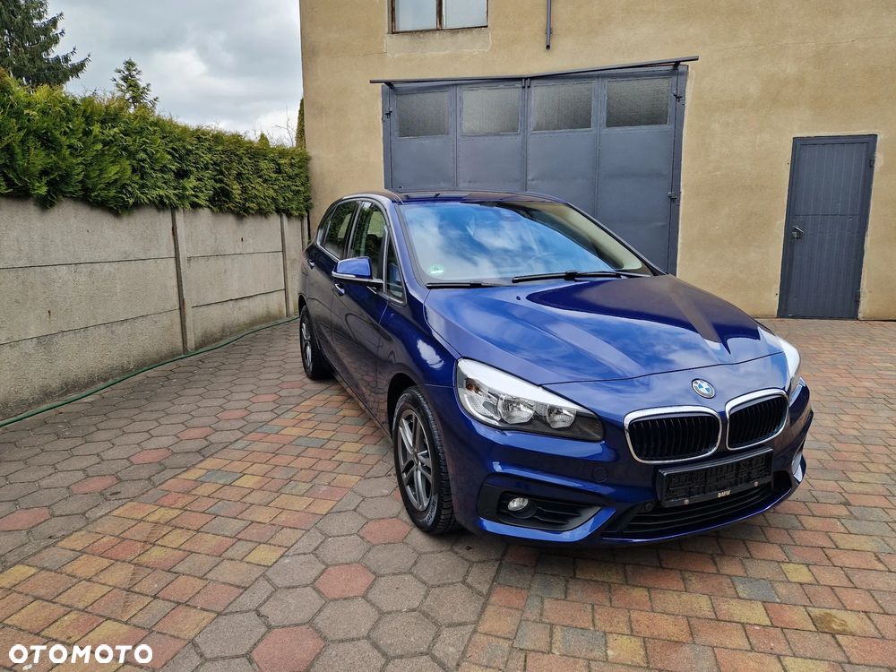 BMW Seria 2 218i - 3