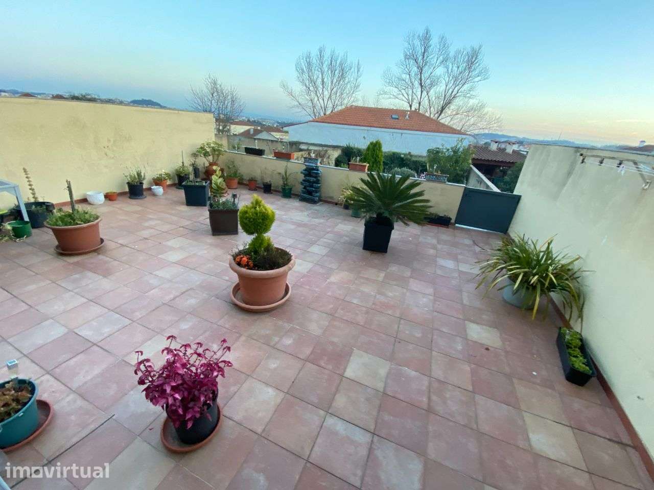 Apartamento T2, Rés do Chão: Parece uma vivenda - Grande imagem: 5/32