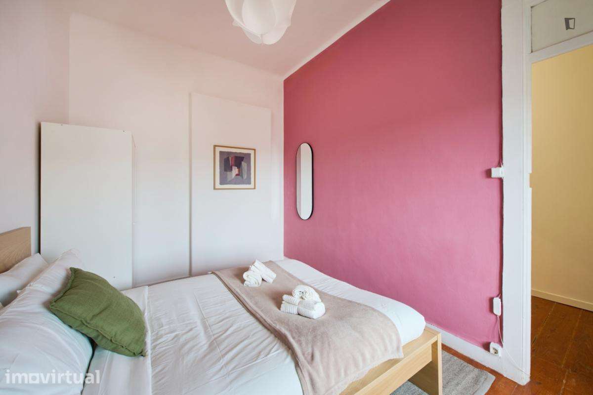 Quarto - localizado em São Bento Lisbon - Grande imagem: 4/31