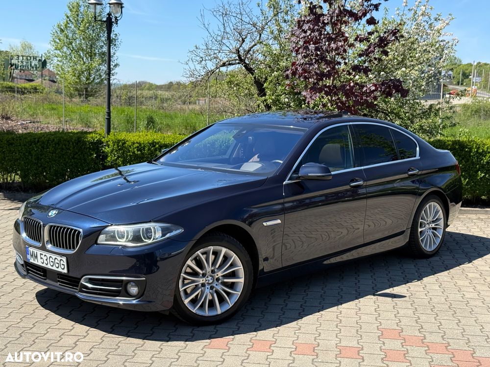 BMW Seria 5 530d xDrive AT - 2