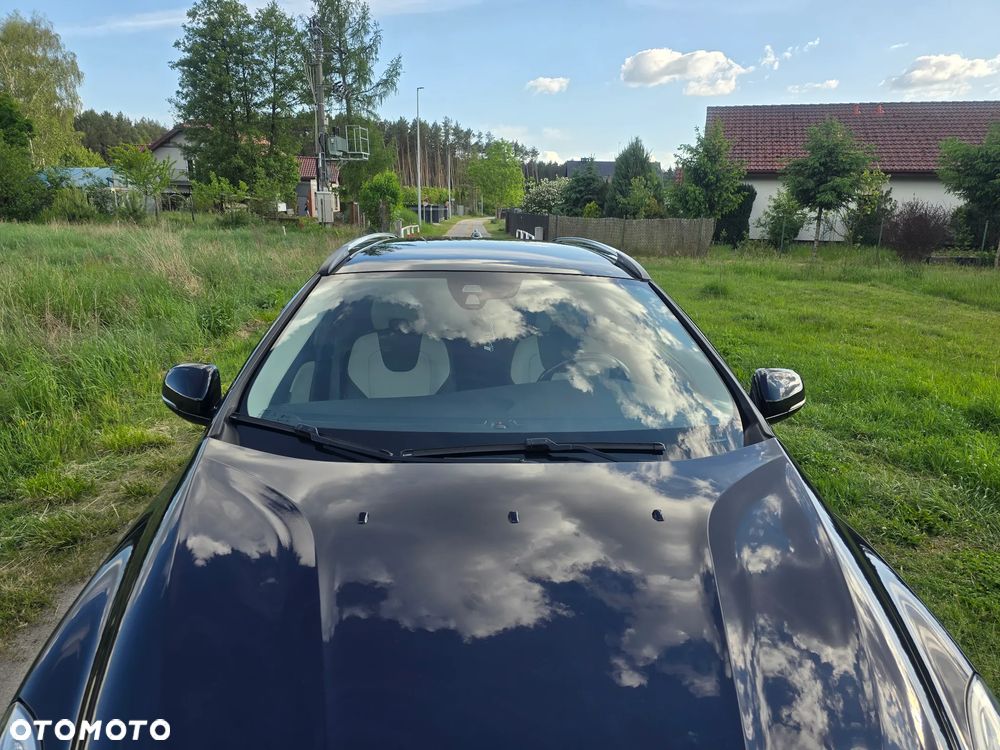 Volvo V40 D4 Geartronic Summum - 4