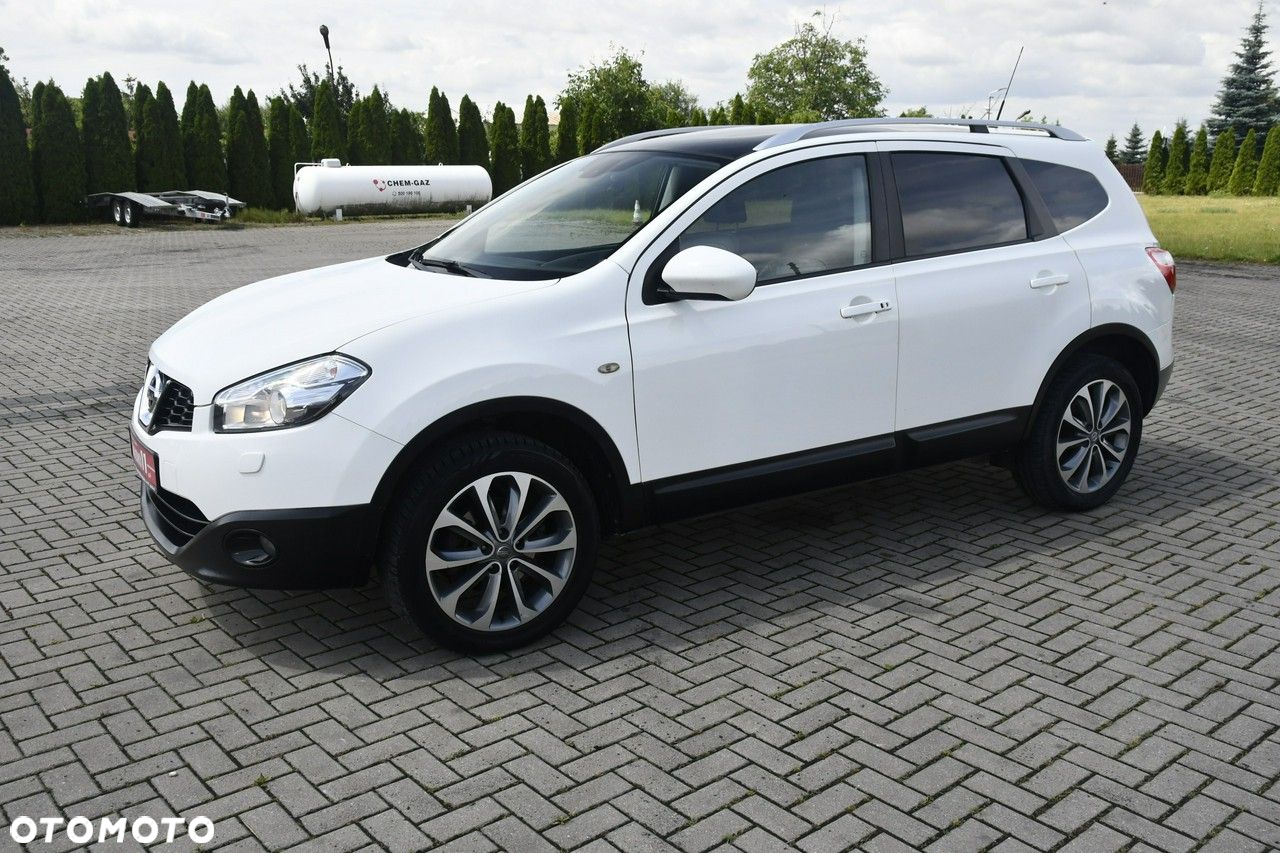 Nissan Qashqai+2 - 10