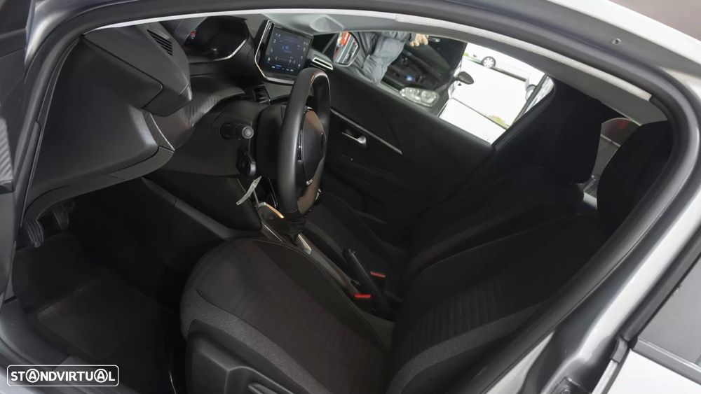 Peugeot 208 1.2 PureTech Active - 16