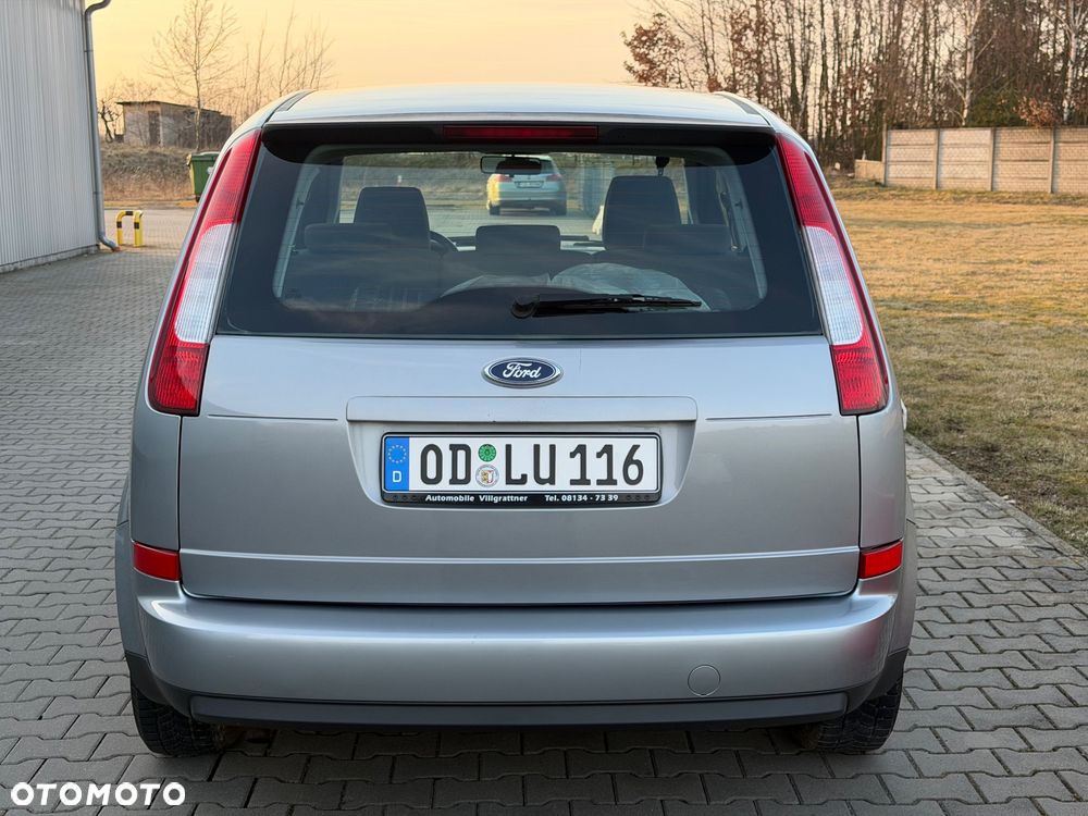 Ford C-MAX - 12
