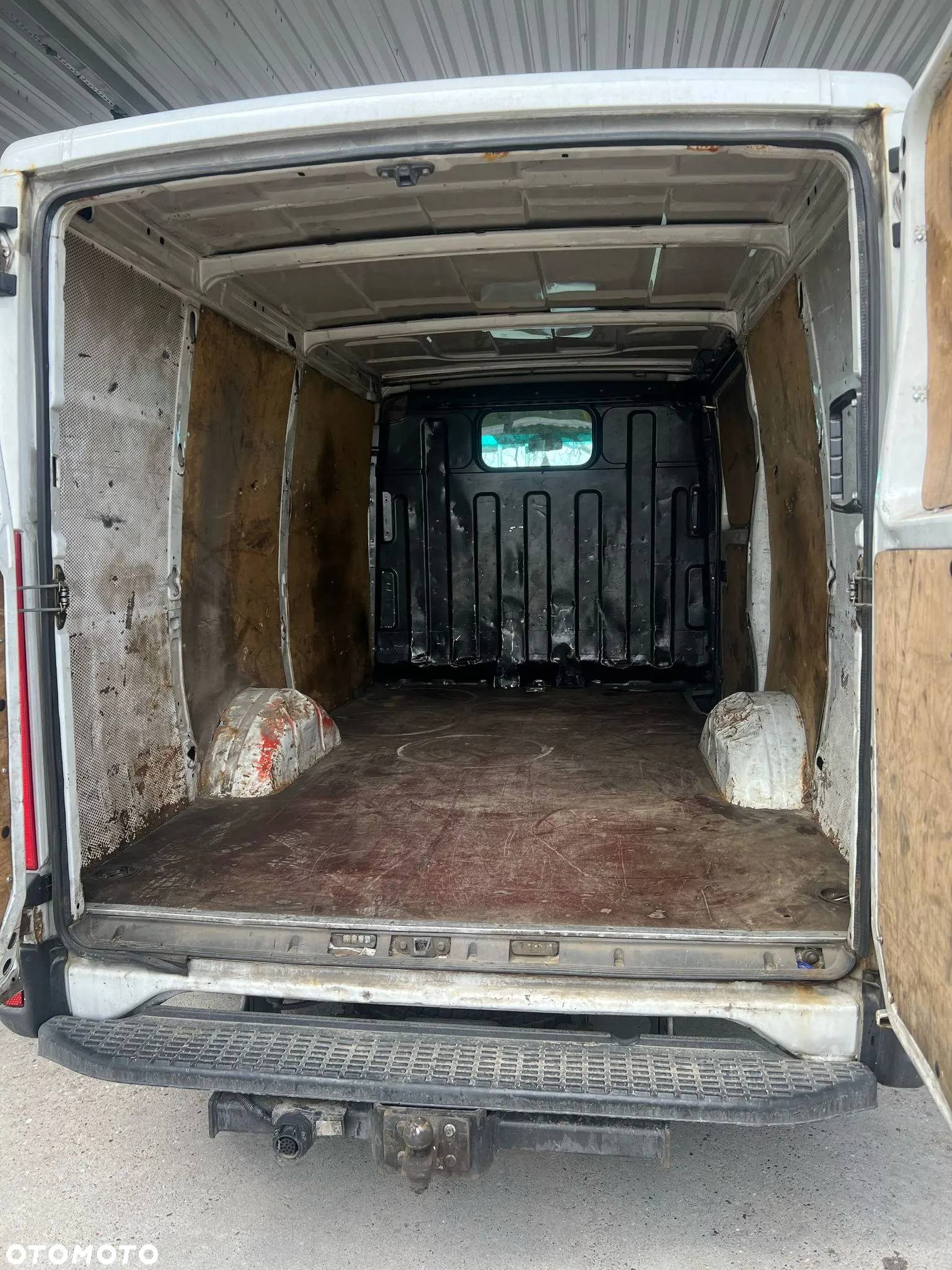 Iveco DAILY 35S14 - 19