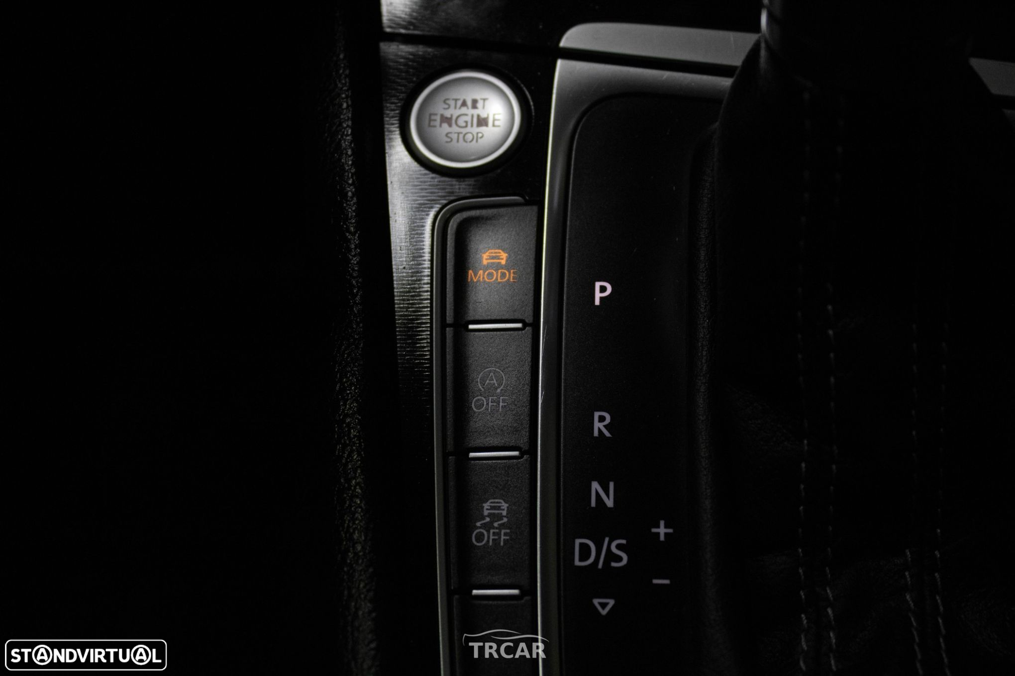 VW Golf 2.0 TDI GTD DSG - 36