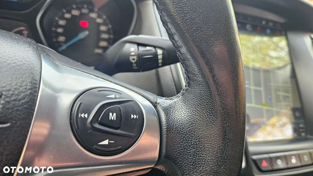 Ford Focus Turnier 1.6 TDCi DPF Start-Stopp-System Ambiente - 25