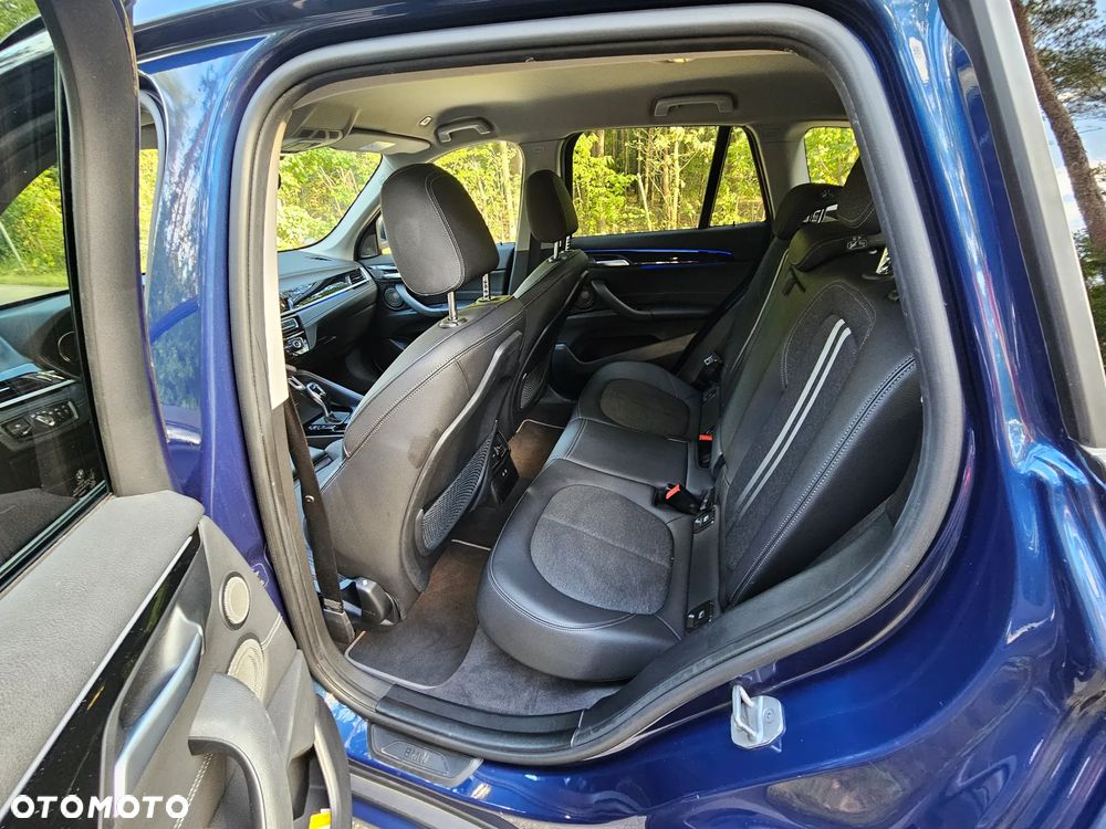 BMW X1 - 11