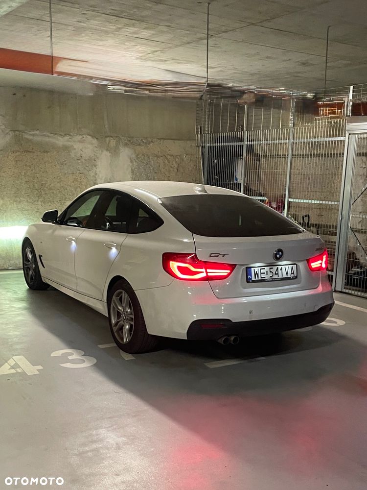 BMW 3GT 320i - 20